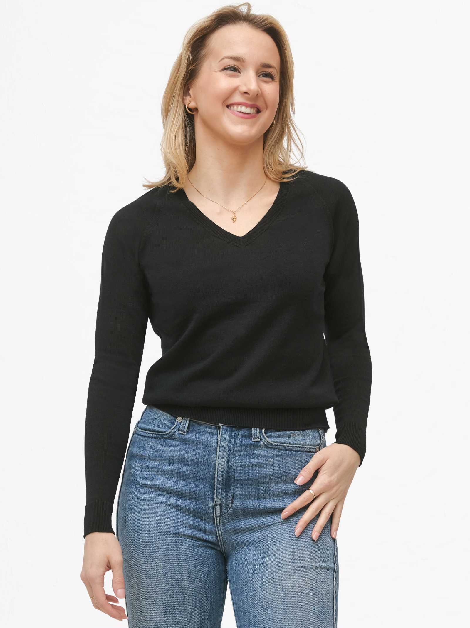 Summer V-Neck Oliver Charles - Summer V-Neck